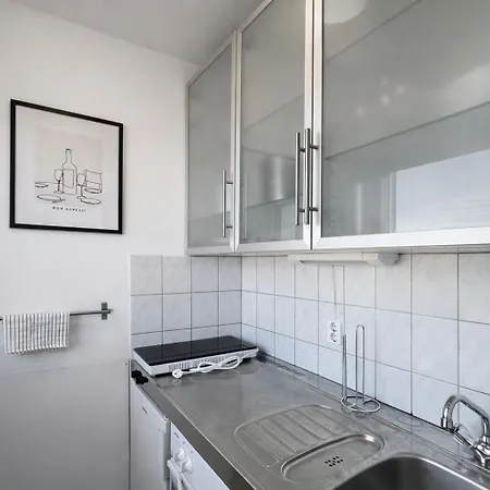 Stilvolles Fuer Bis Zu 4 Gaeste - Kueche & Balkon * 뮌헨